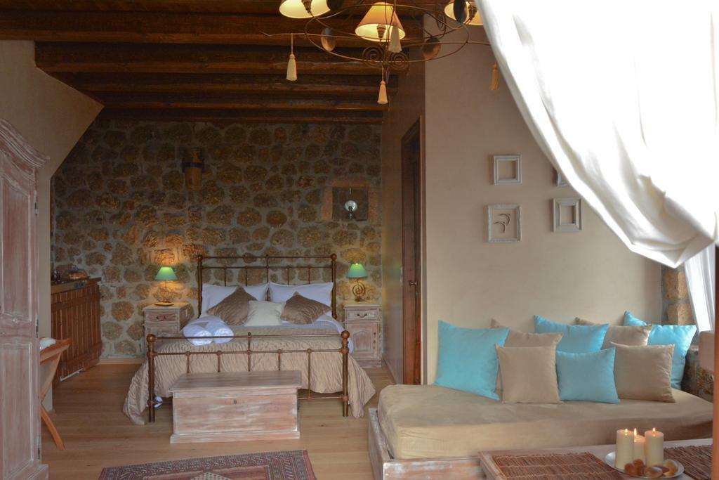 Nymfes Guesthouse Synikia Mesi Trikalon 객실 사진