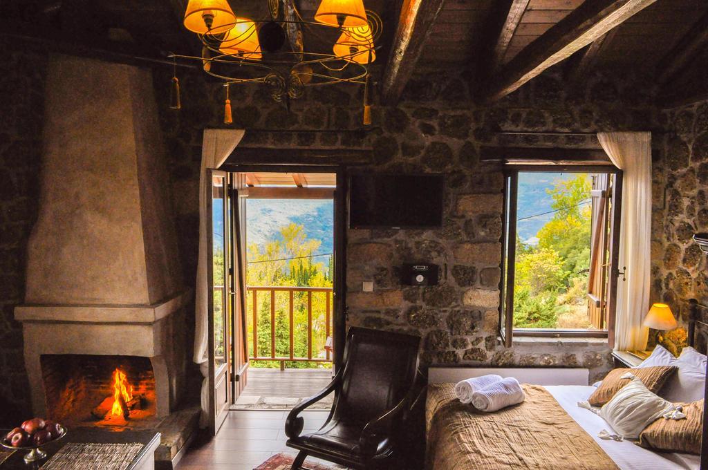 Nymfes Guesthouse Synikia Mesi Trikalon 객실 사진