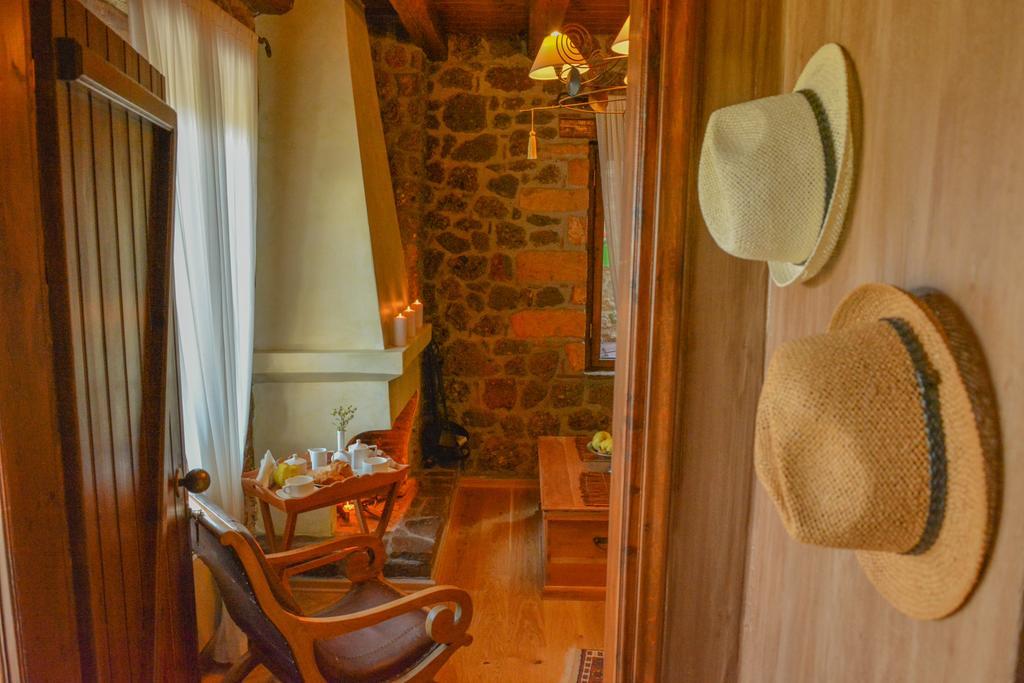 Nymfes Guesthouse Synikia Mesi Trikalon 객실 사진