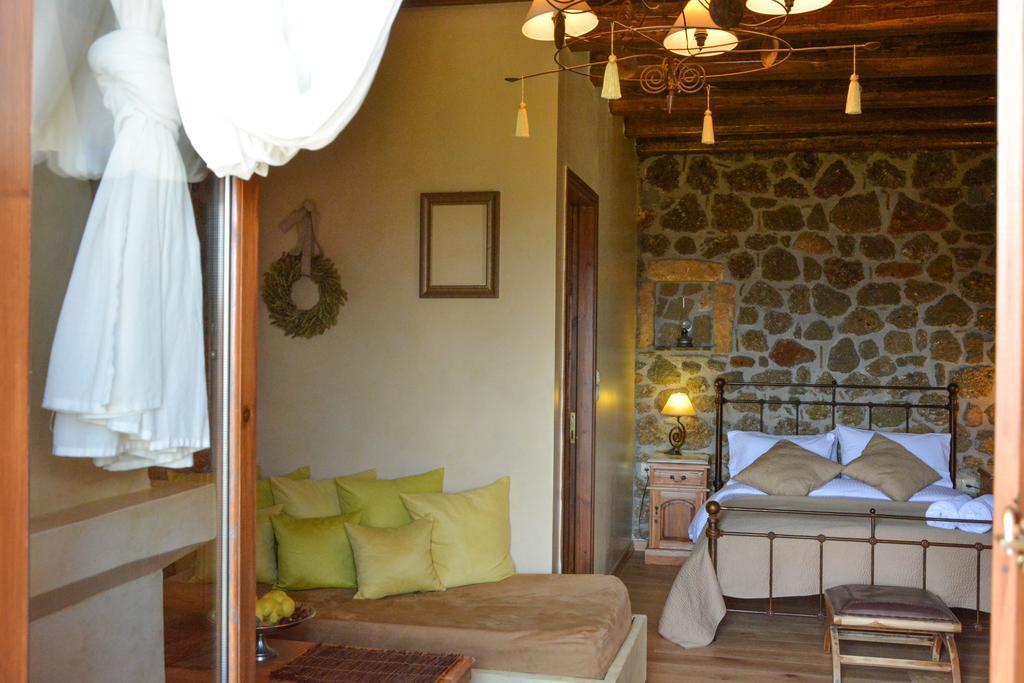 Nymfes Guesthouse Synikia Mesi Trikalon 객실 사진