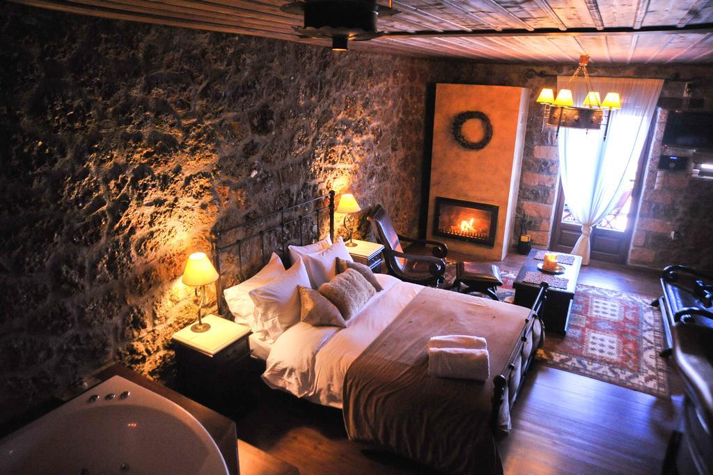 Nymfes Guesthouse Synikia Mesi Trikalon 객실 사진