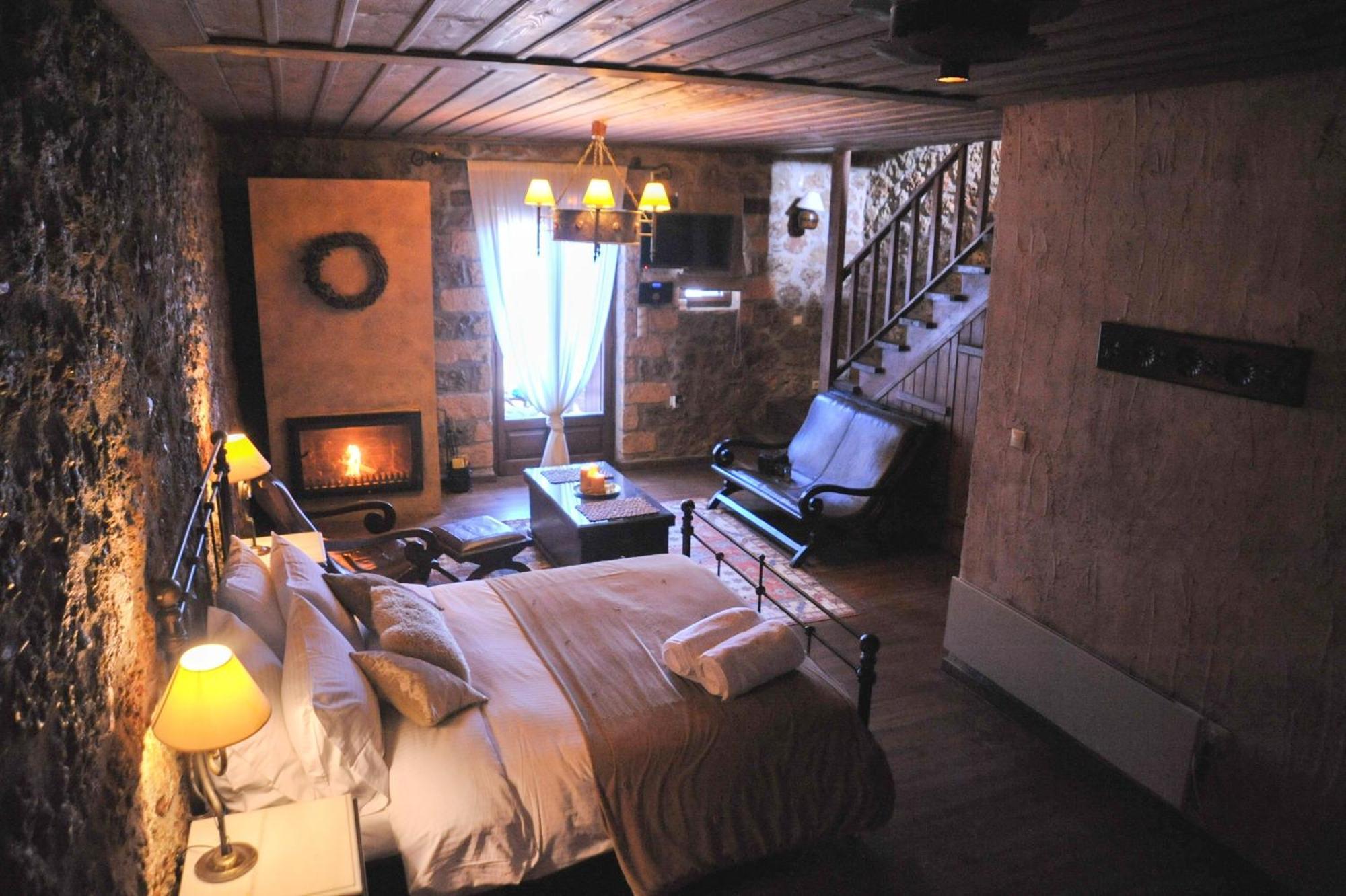 Nymfes Guesthouse Synikia Mesi Trikalon 객실 사진